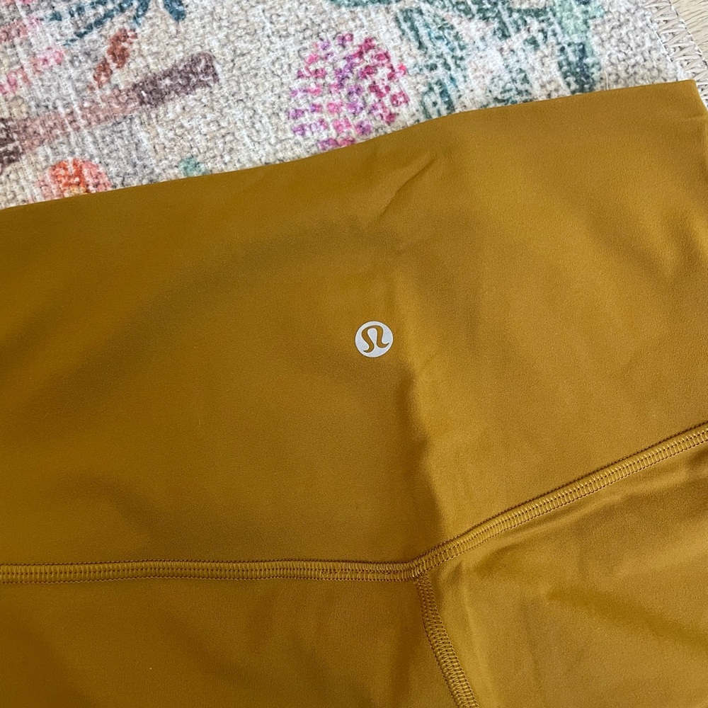 lululemon mustard yellow bike short